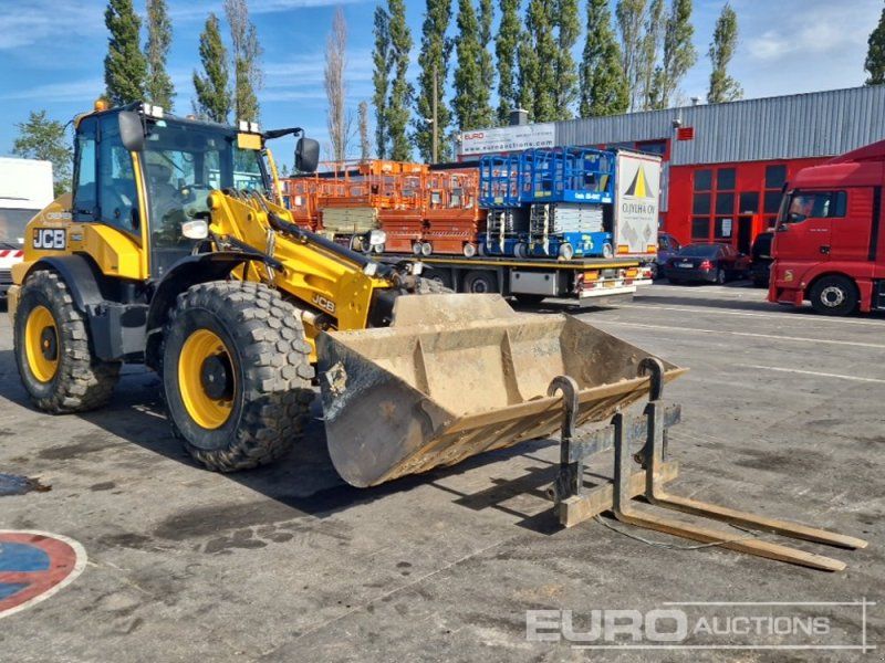 JCB TM420