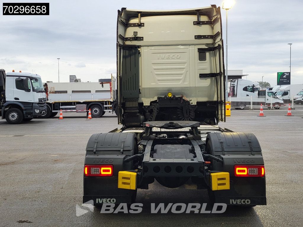 Iveco S-Way 460 4X2 90% Tyres! ACC Navi Euro 6