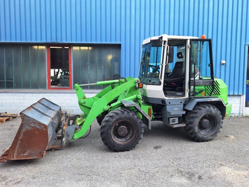 Liebherr L507