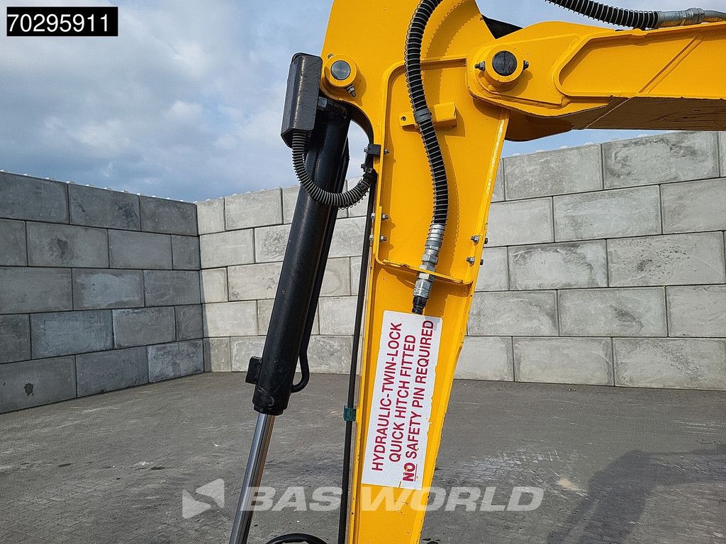 JCB 50Z-2 3 BUCKETS