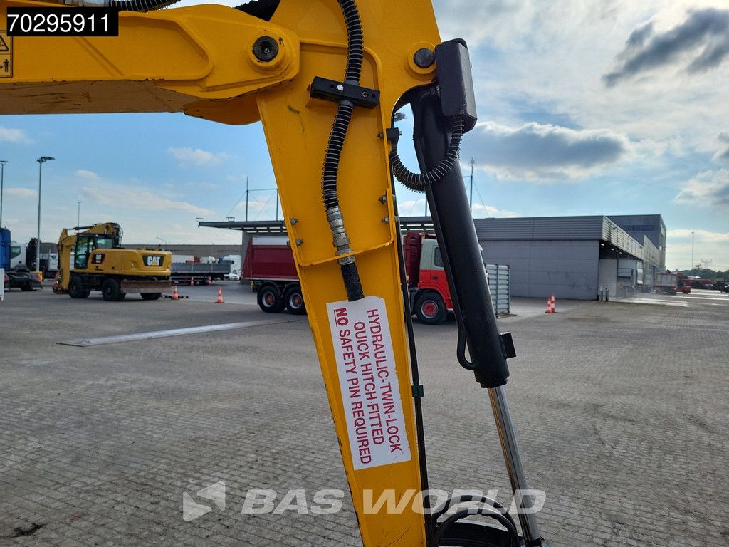 JCB 50Z-2 3 BUCKETS