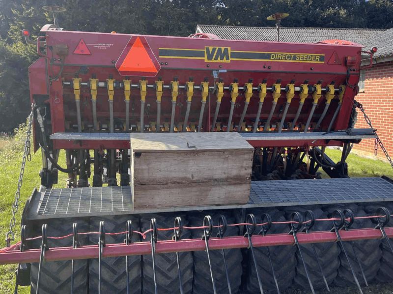 300 SK Seeder
