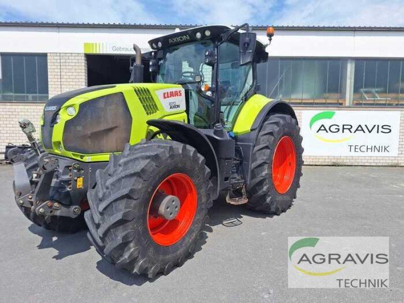 Claas AXION 870