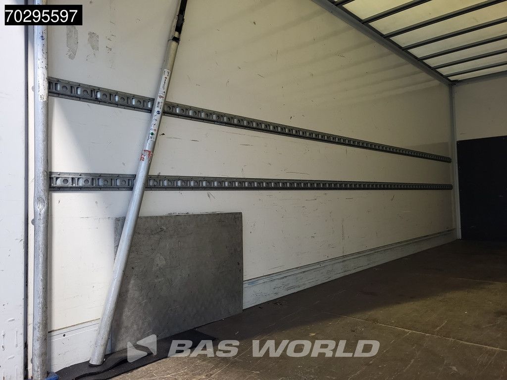 Mercedes Atego 821 4X2 Ladebordwand Euro 6