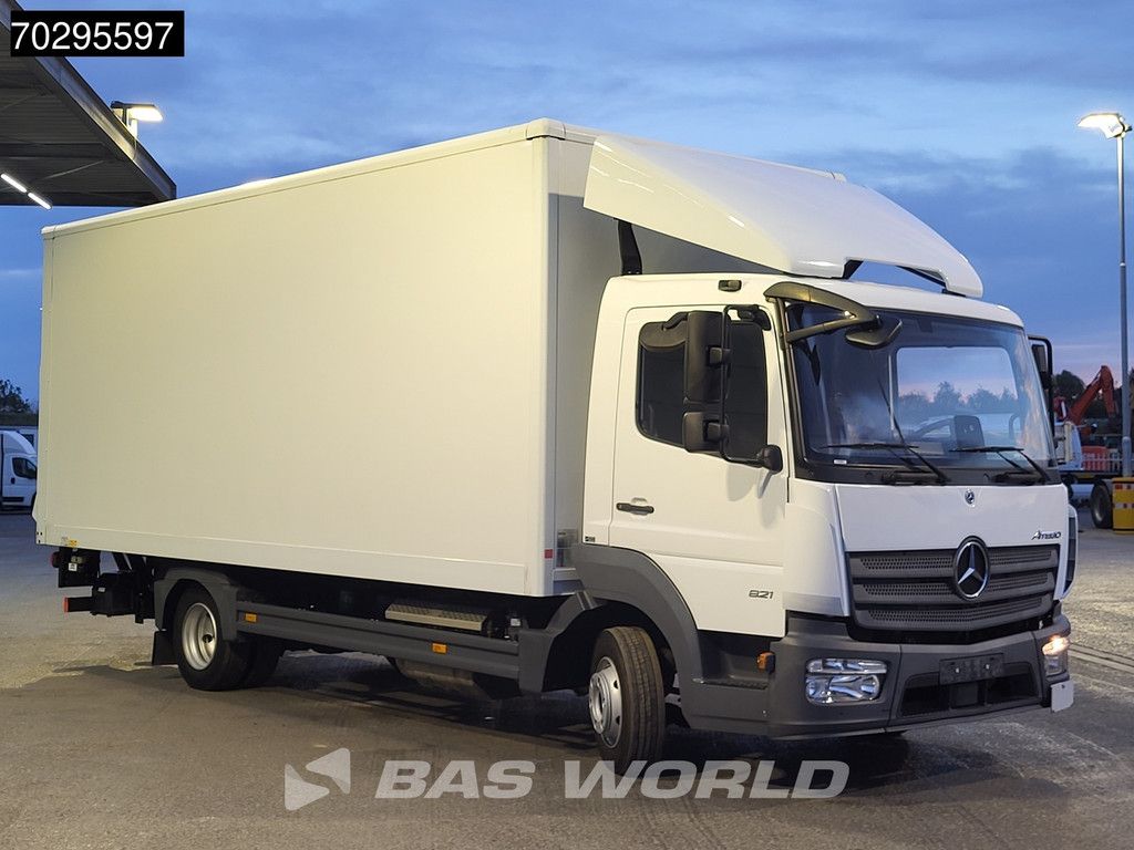 Mercedes Atego 821 4X2 Ladebordwand Euro 6