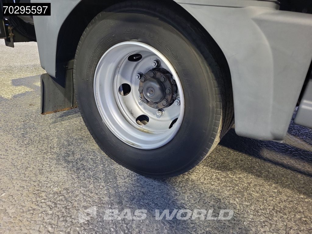 Mercedes Atego 821 4X2 Ladebordwand Euro 6