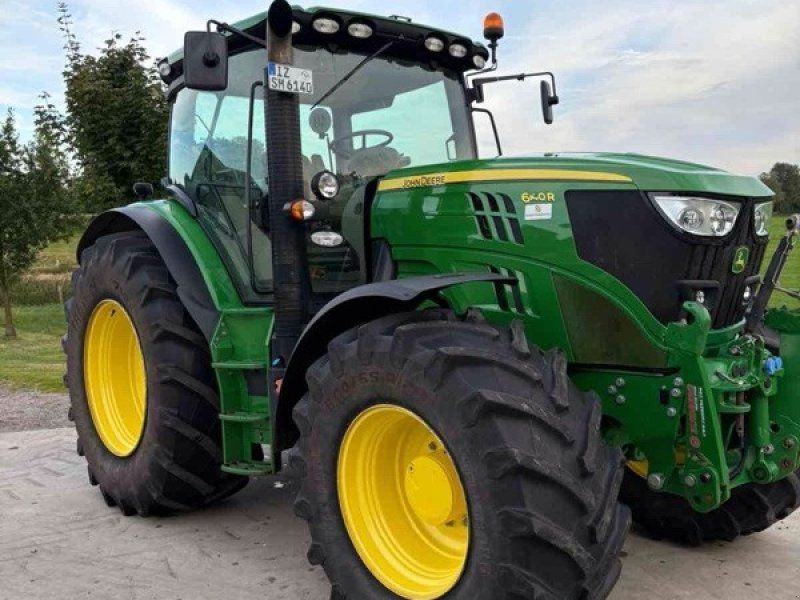 John Deere 6140R