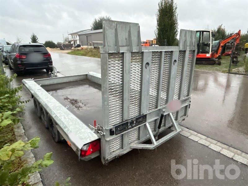 35V1535