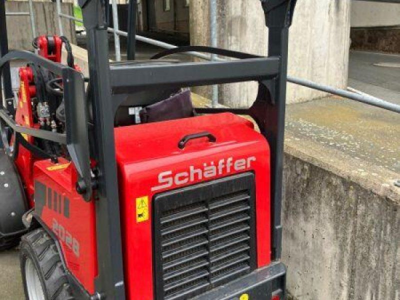 Schäffer HOFLADER SCHÄFFER 2028-2