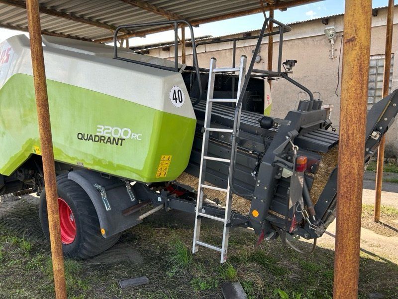 Claas Quadrant 3200 RC