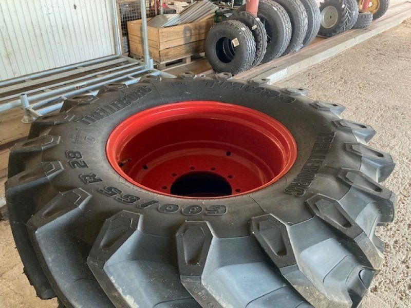 Fendt Trelleborg 650/75R38 + 600/65R