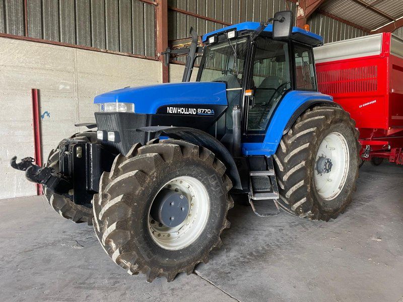 New Holland 8770A (1. Hand)