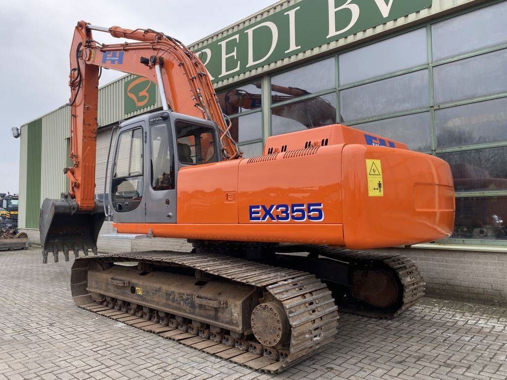 Fiat-Hitachi EX 355