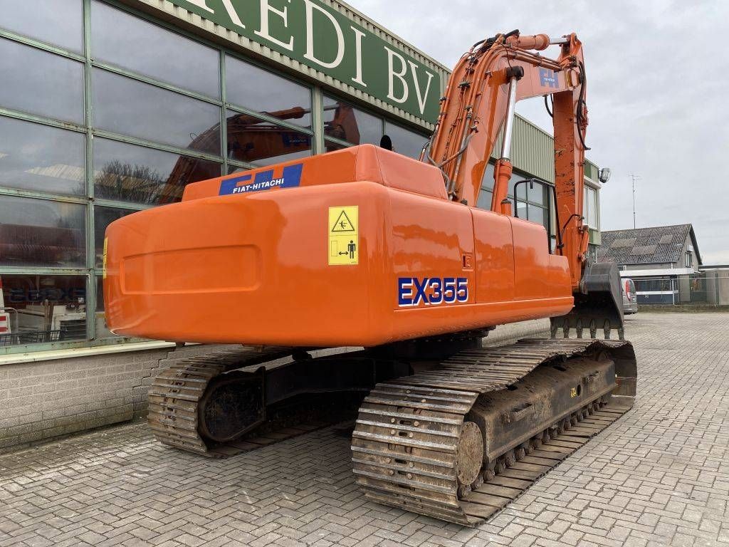 Fiat-Hitachi EX 355
