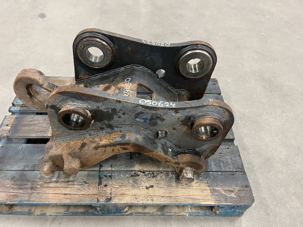GP Equipment Hitachi ZX210