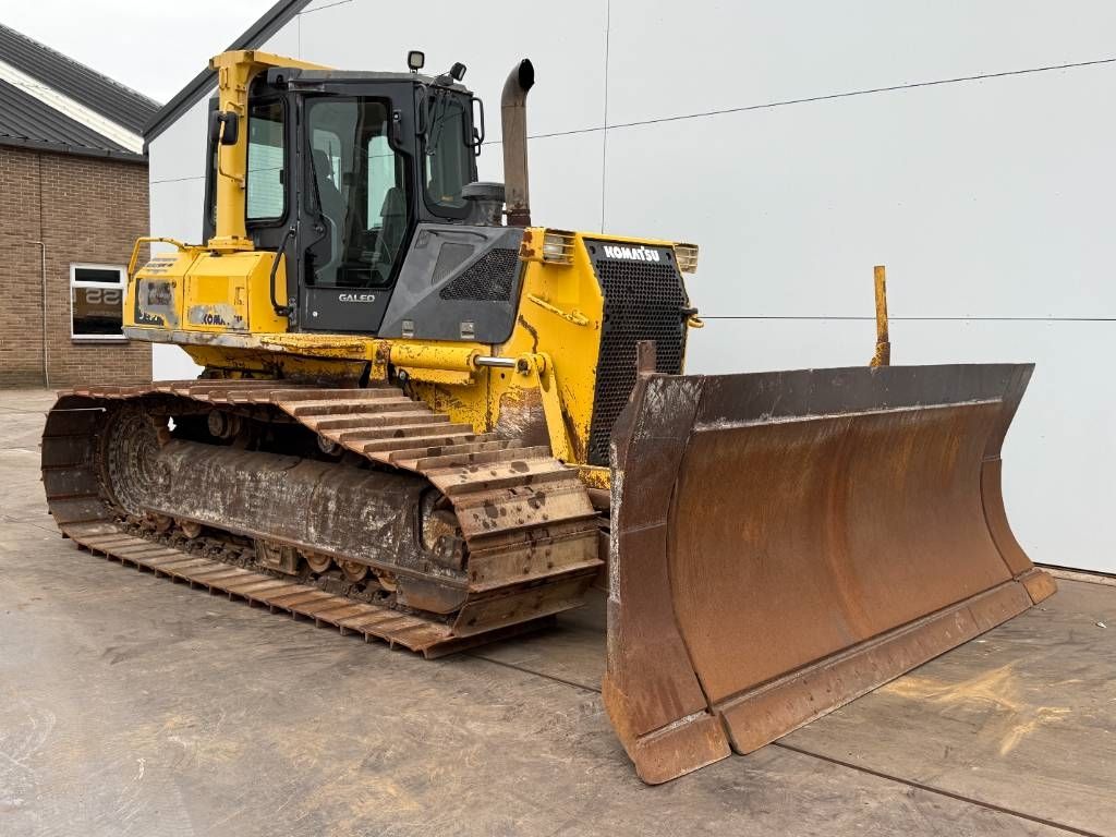 Komatsu D61PX15 - 6 Way + Folding Blade / CE + EPA / AC