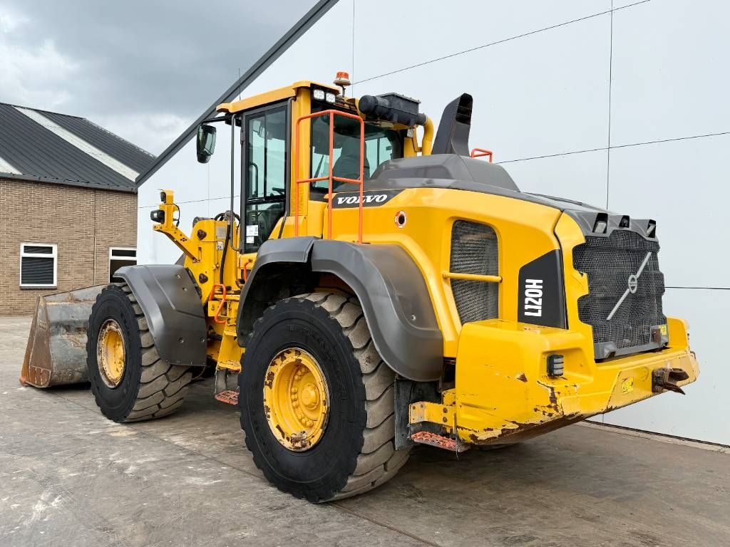Volvo L120H - 3rd Function / Quick Coupler