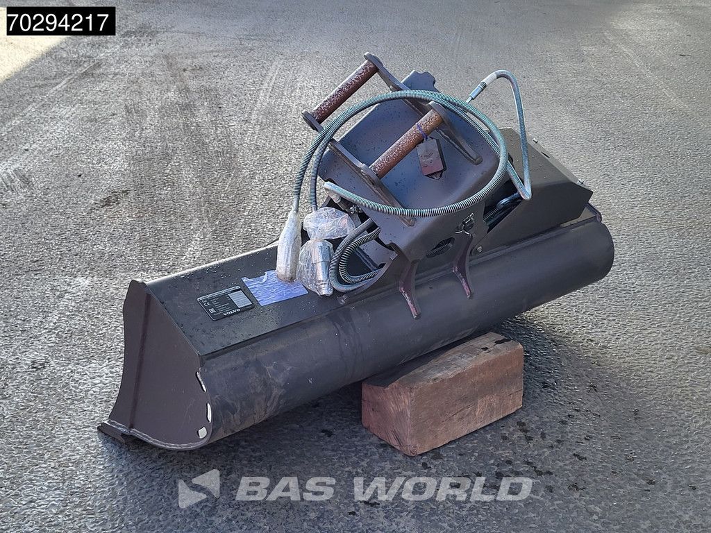 Volvo S40 Tiltbucket - S40 QC - 1500 mm