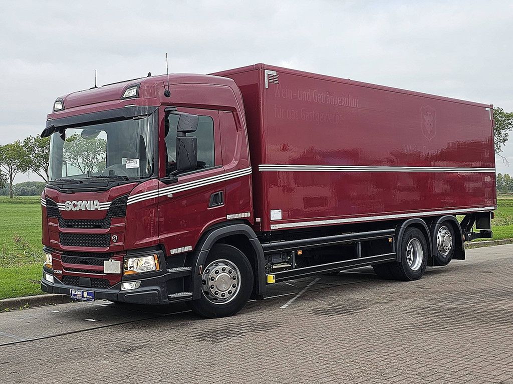 SCANIA G320