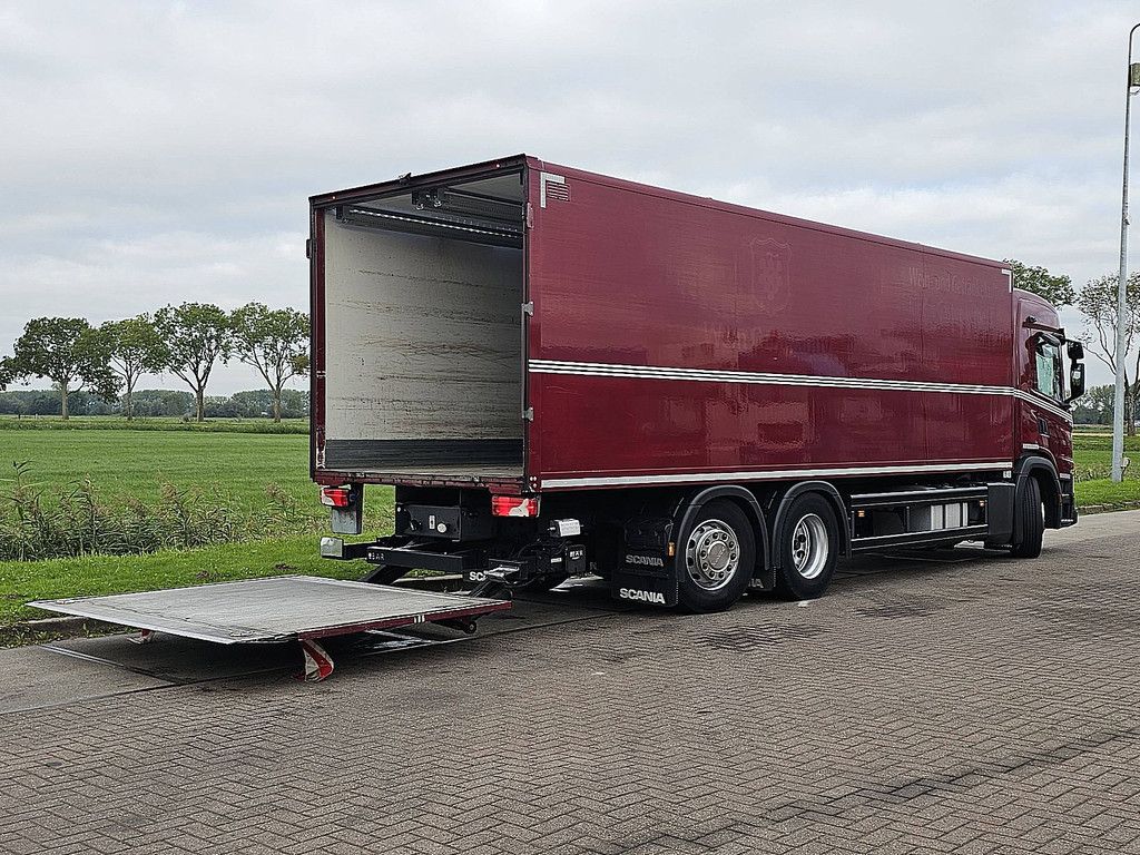 SCANIA G320