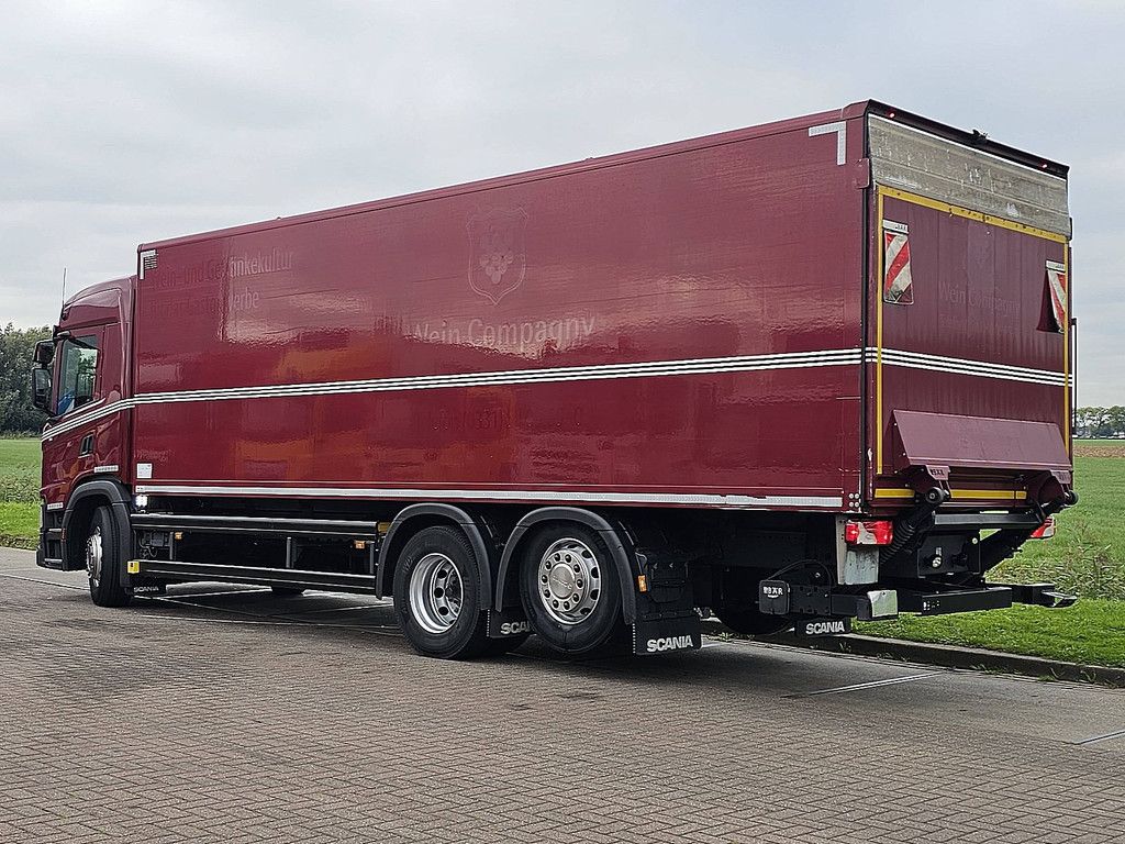 SCANIA G320