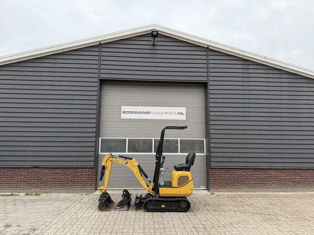 Caterpillar 300.9 minigraver BJ 2021