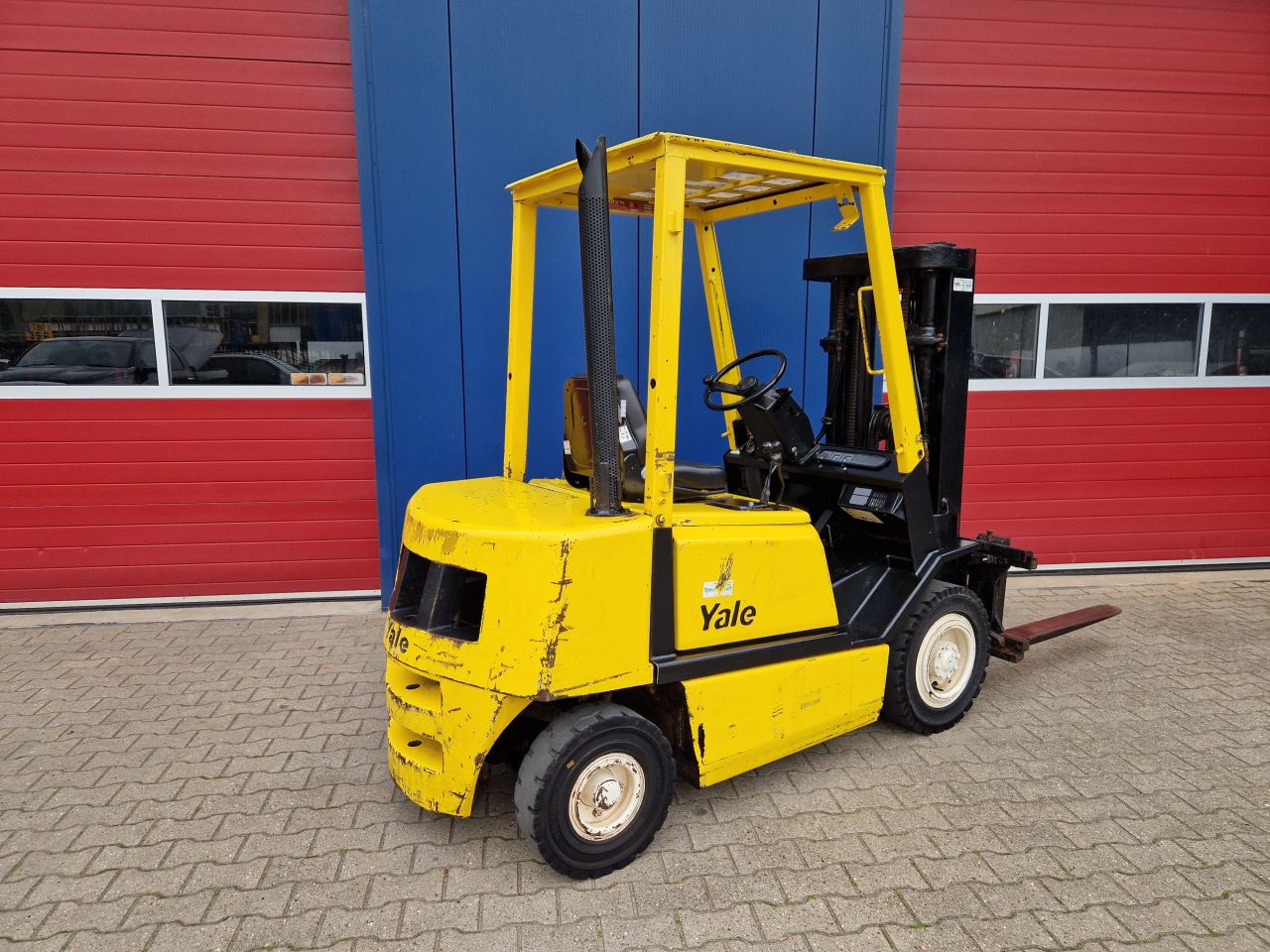 YALE GDP30 HEFTRUCK DIESEL 3 TONS TRIPLOMAST EN SIDESHIFT