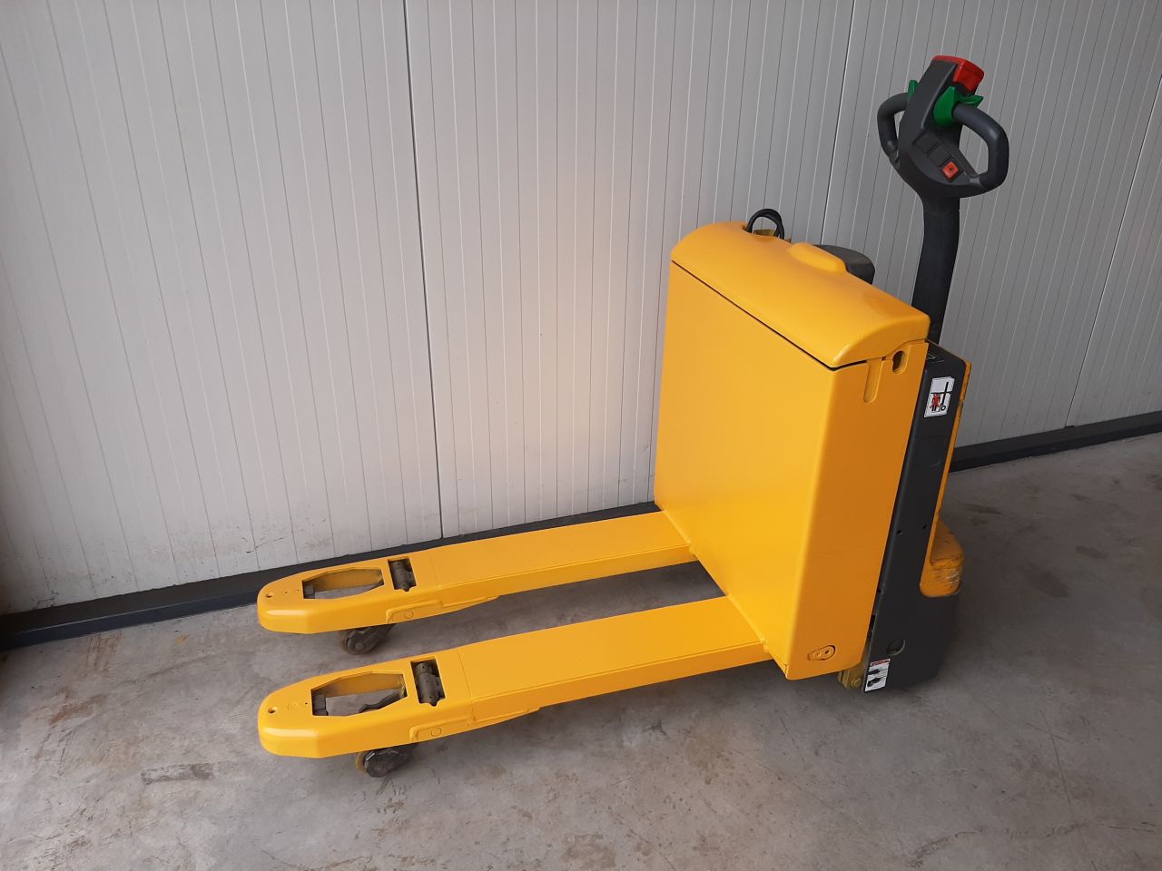 Jungheinrich elektrische palletwagen eje116 accu bj 2022