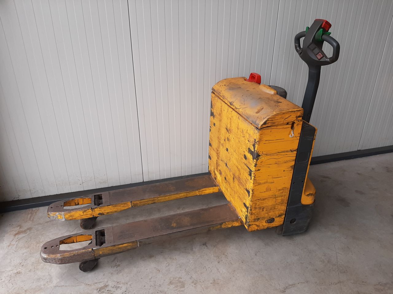Jungheinrich elektrische palletwagen eje120 accu bj 2018 782 uur