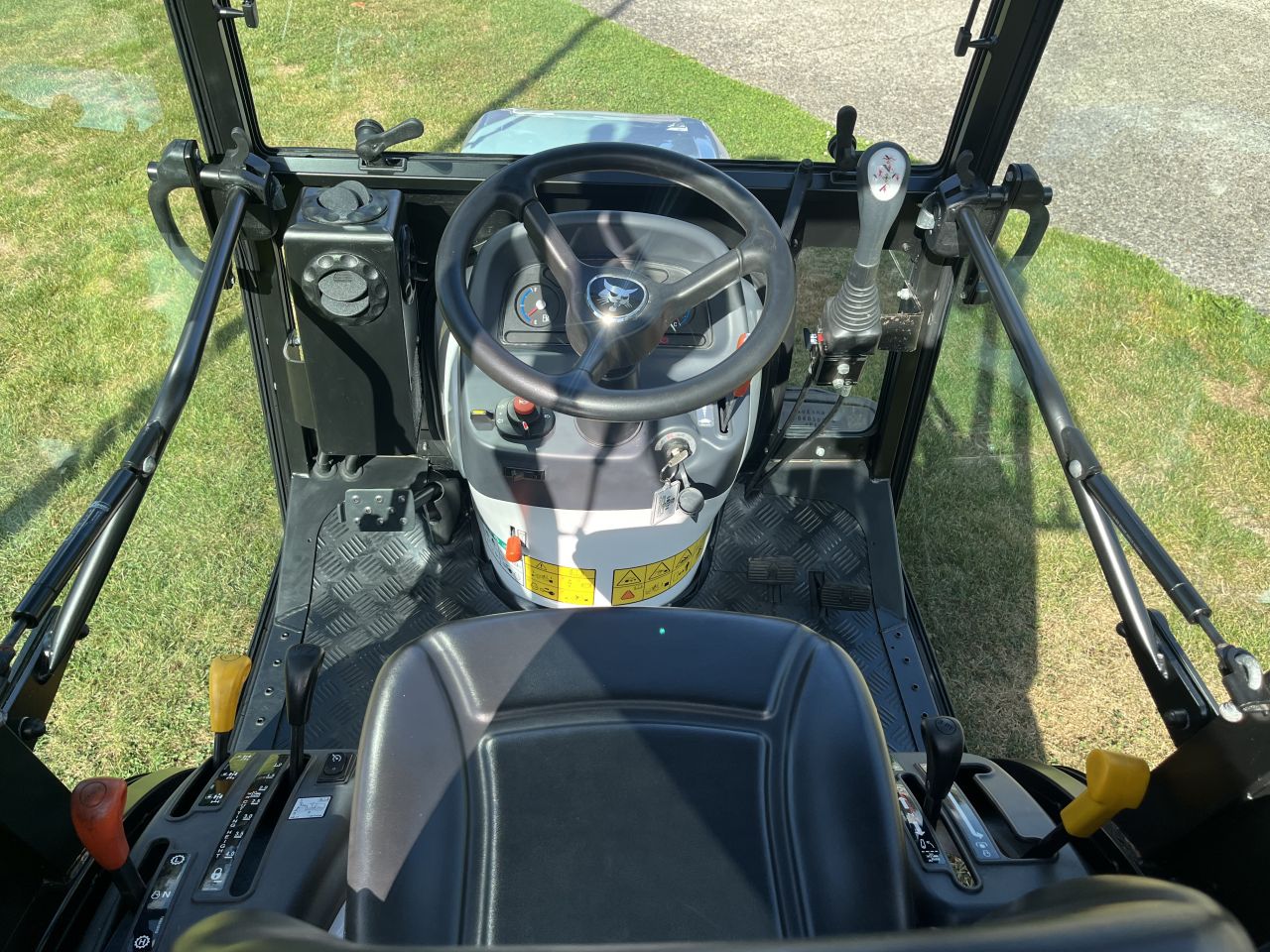 Bobcat CT1025 HST minitractor met cabine