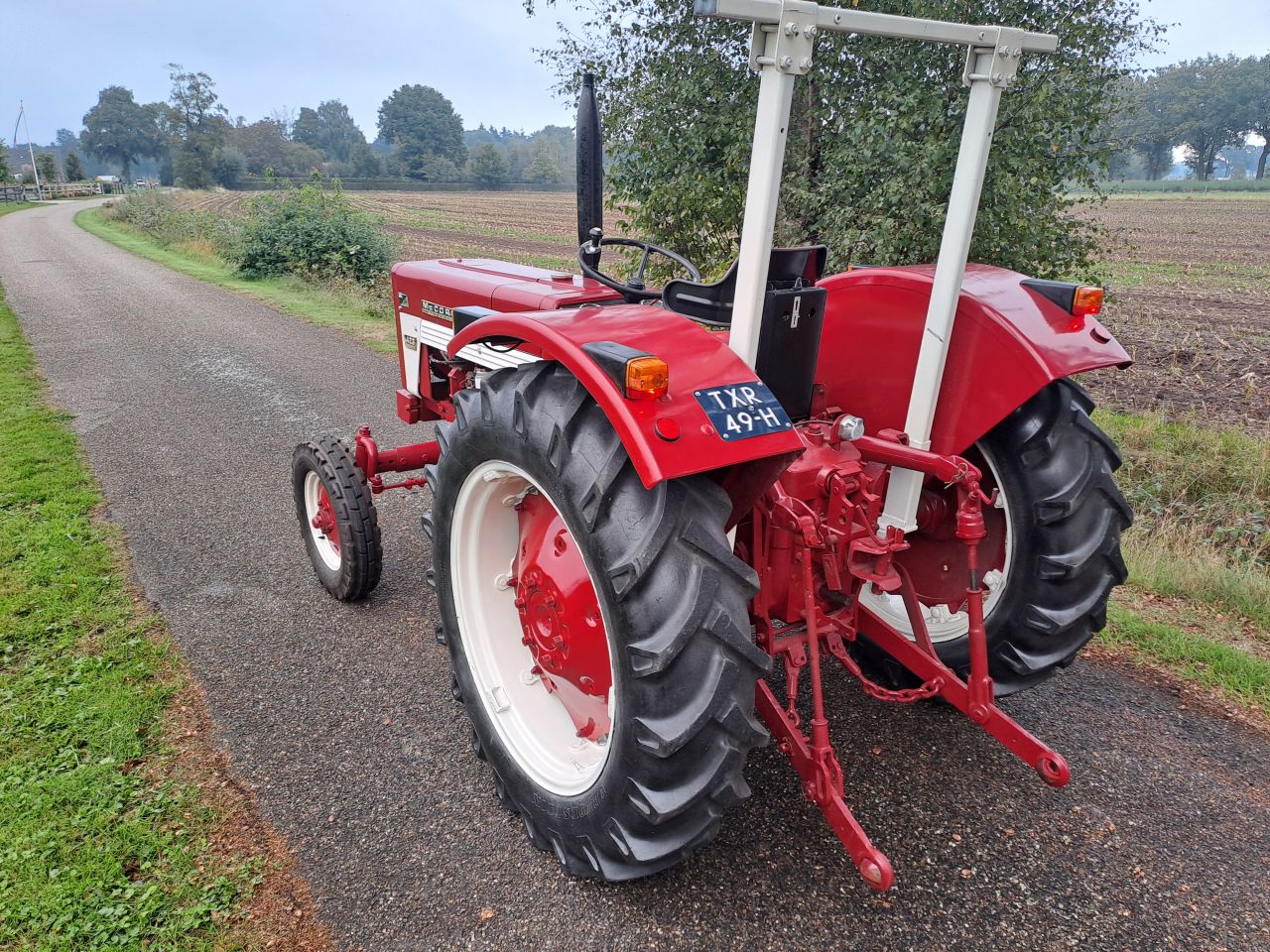 IHC International 423 | kenteken | Inruil & transport mogelijk