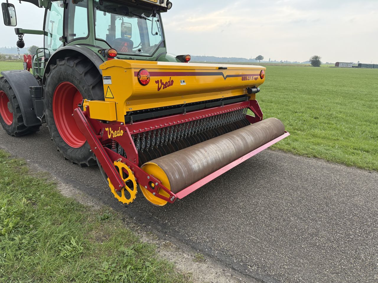 Vredo 229.07.5 agri met Evers grassprofi doorzaai combinatie