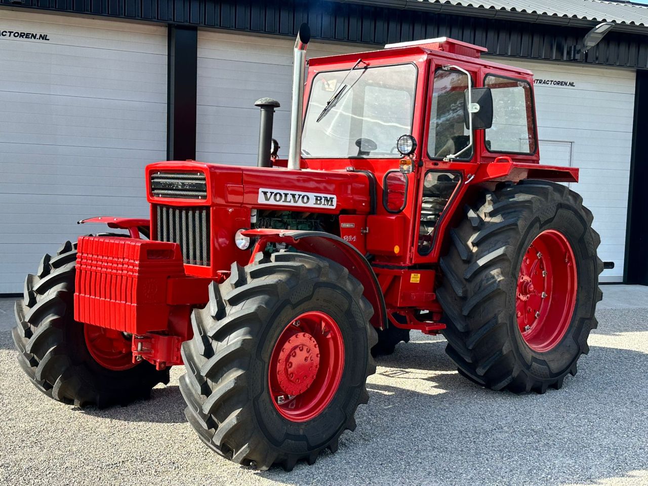 TE KOOP: zeer nette VOLVO BM-814