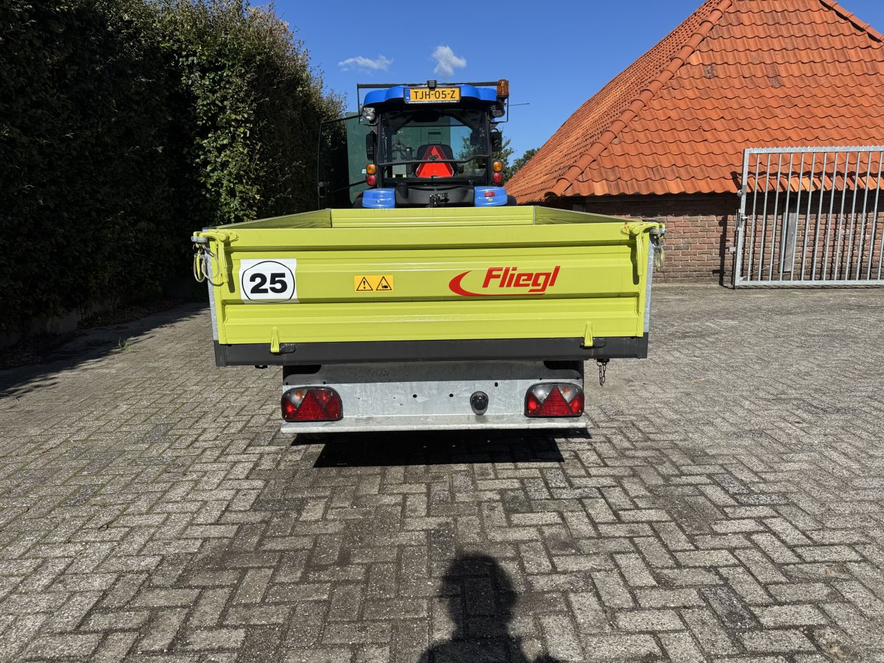 Fliegl EDK25 3 zijdige kipper !