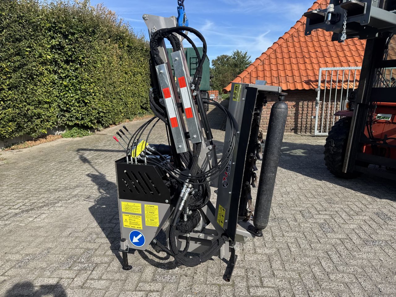 Jansen arm klepelmaaier HMS 100 met heggenschaar