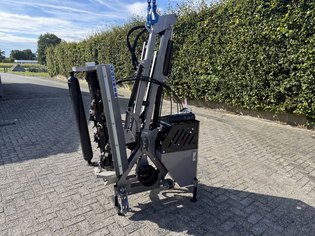 Jansen arm klepelmaaier HMS 100 met heggenschaar