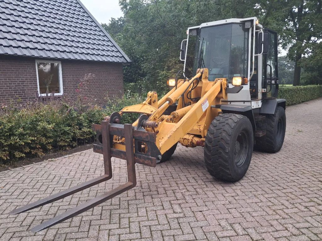 Liebherr 509 shovel met lepels
