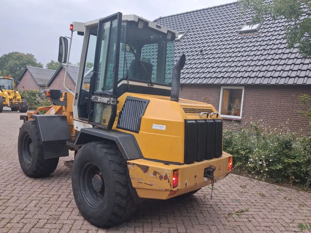 Liebherr 509 shovel met lepels
