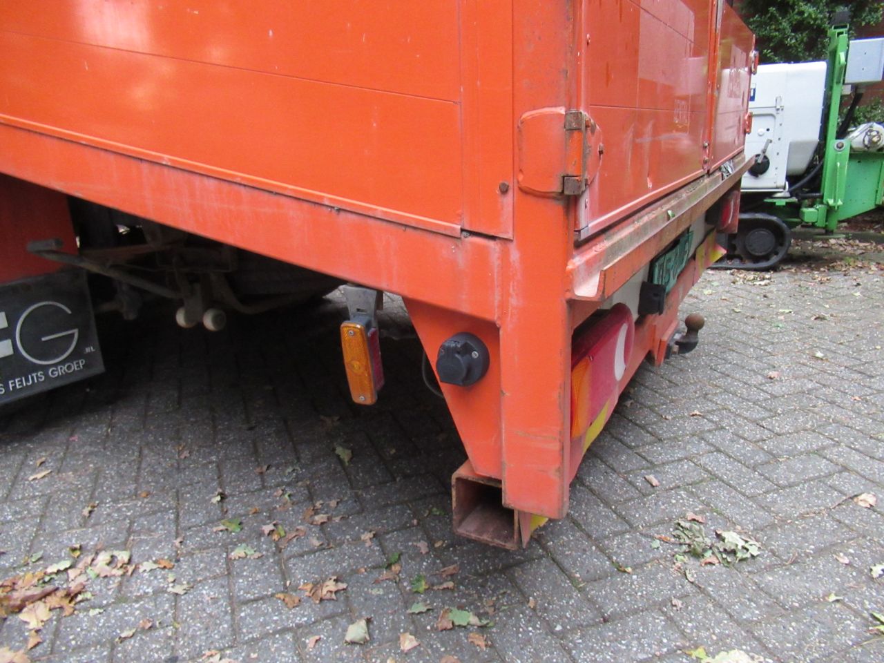 IVECO 80EL16 EURO CARGO OPRIJWAGEN MET LIER
