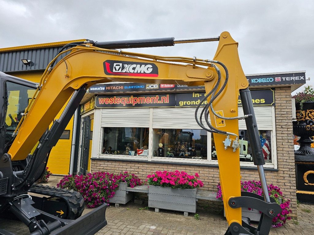 XCMG XE60GA WE1368
