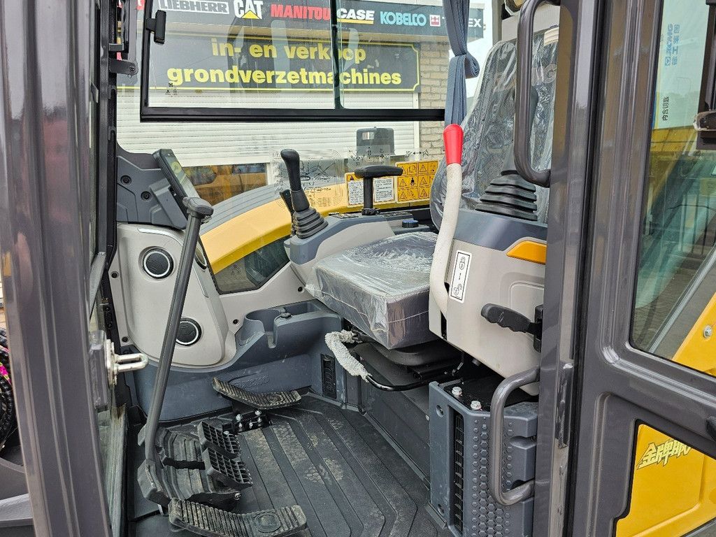 XCMG XE60GA WE1368