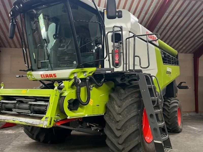 Claas Lion 6800