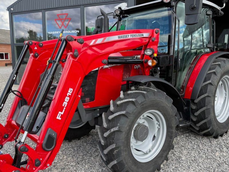 Massey Ferguson 4708