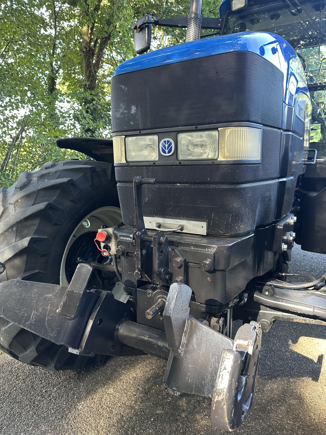 New Holland TM 175