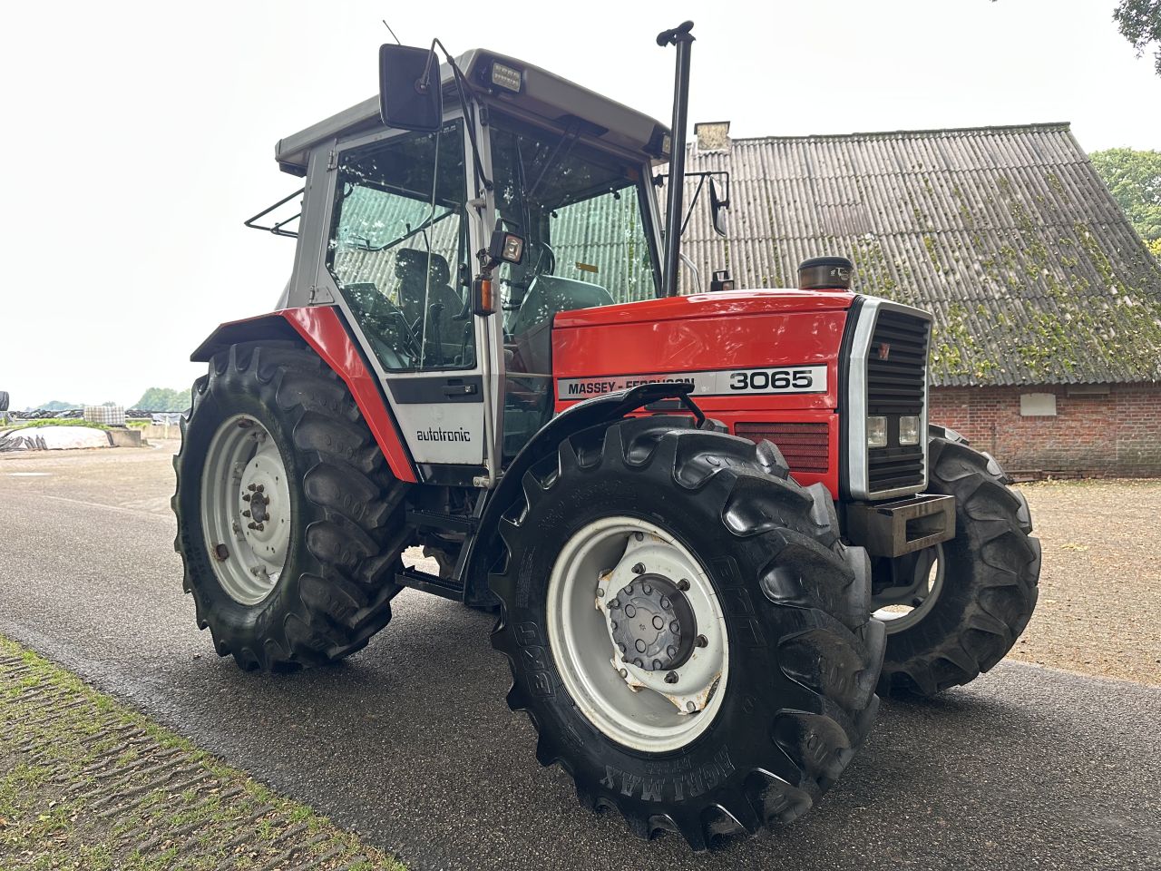 Massey Ferguson 3065