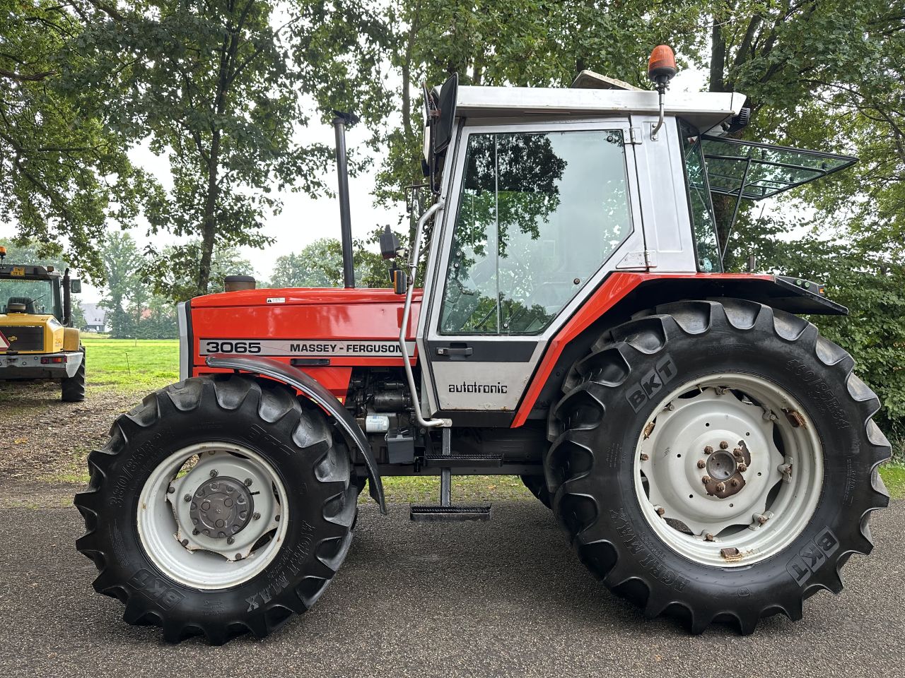 Massey Ferguson 3065