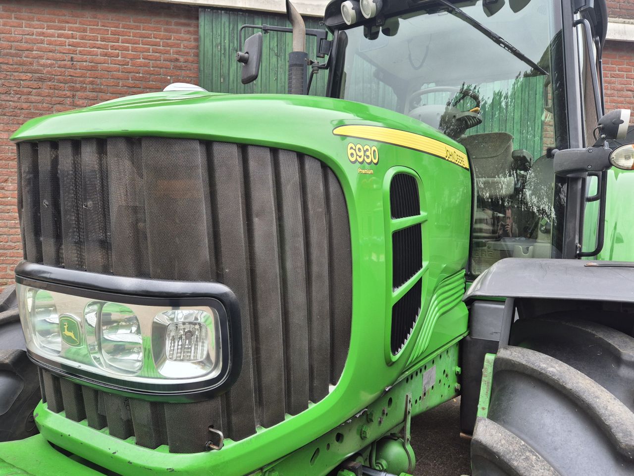 John deere 6930