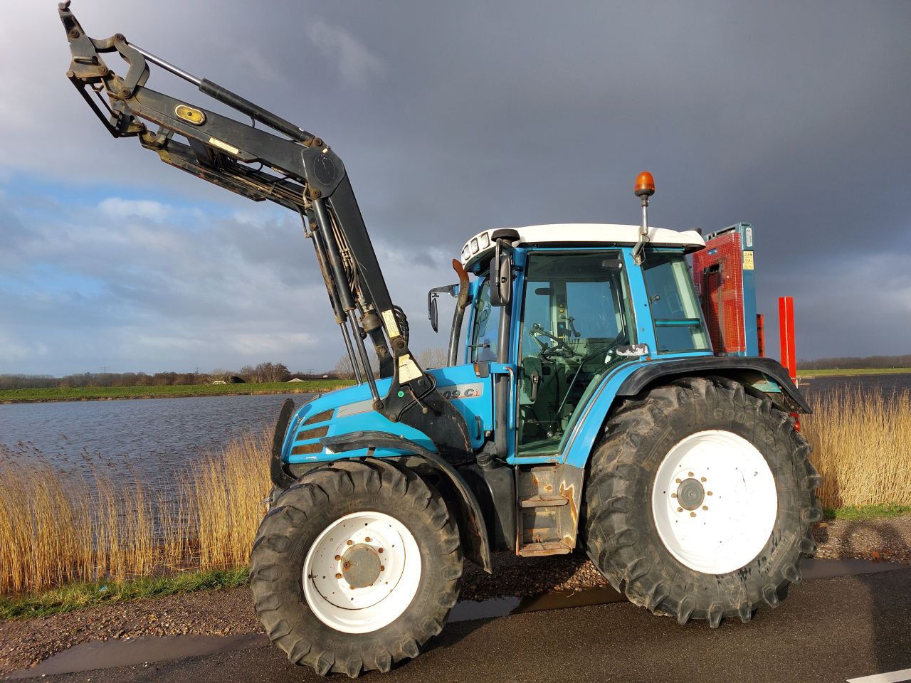 Fendt 309 CI met voorlader en hefmast !! 7386 uur !!