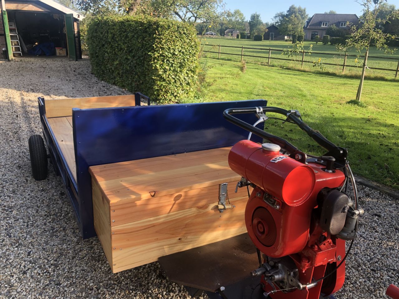 Emgee truck Mechanische hond/ driewieler
