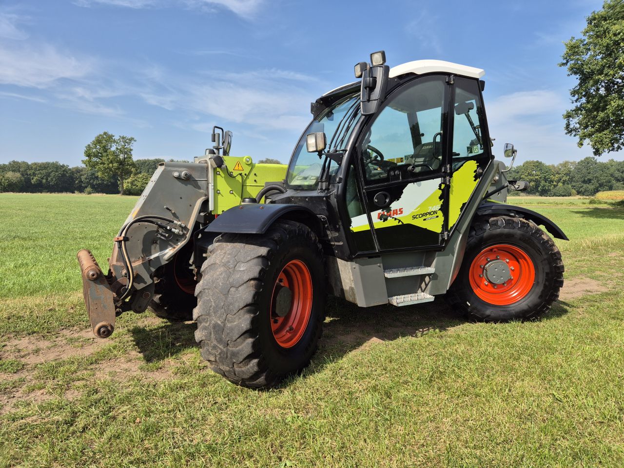 Claas 746 Scorpion verreiker